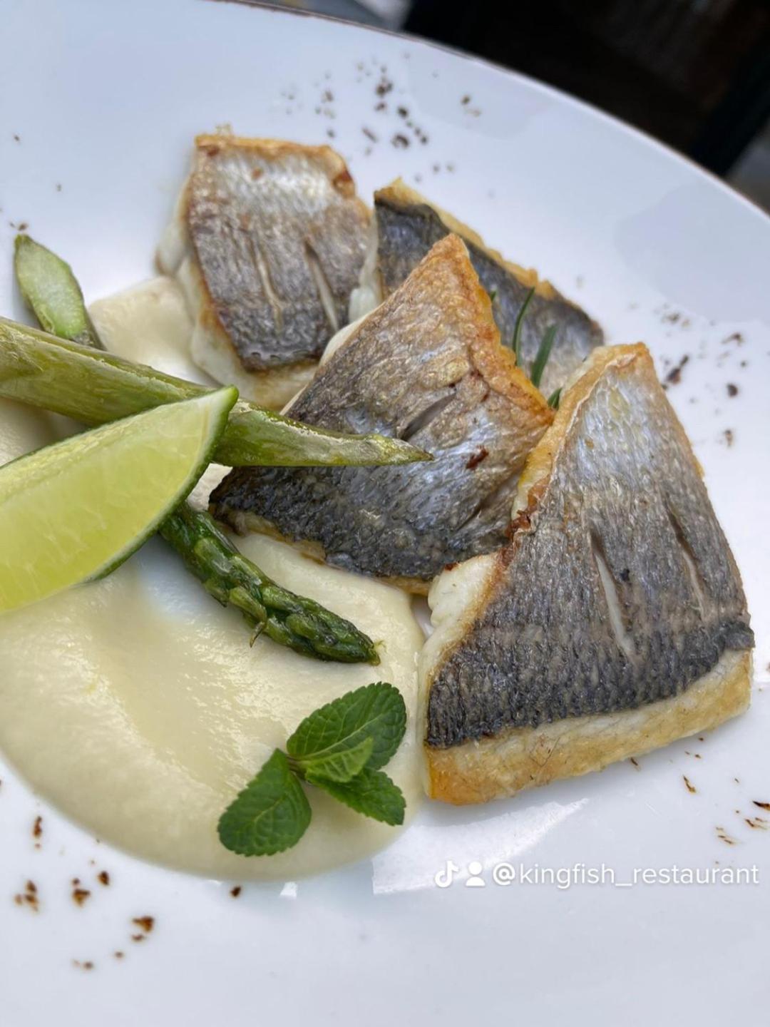 Kingfish Restaurant & Boutique Villa Patok